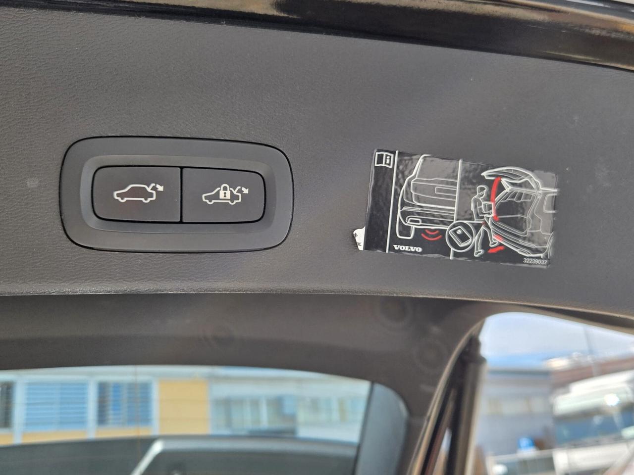 Volvo XC40 T4 Recharge Plug-in Hybrid Inscription Expression