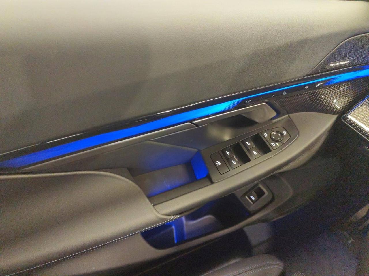 BMW Serie 5 i5 M60 xDrive Berlina MSport Pro