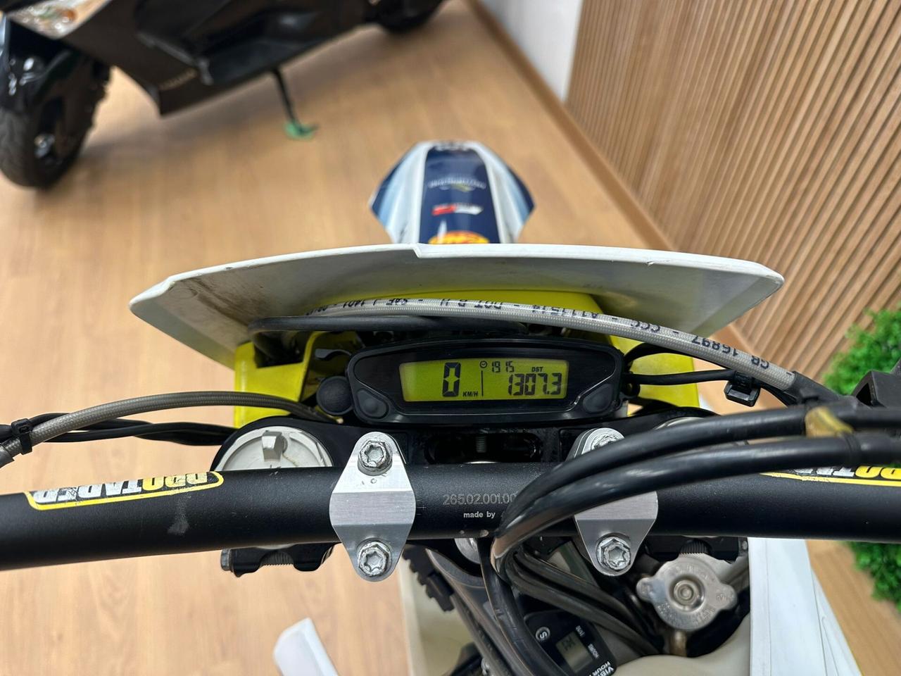 HUSQVARNA FC 450 FC450 2022 ENDURO DA 129€ AL MESE