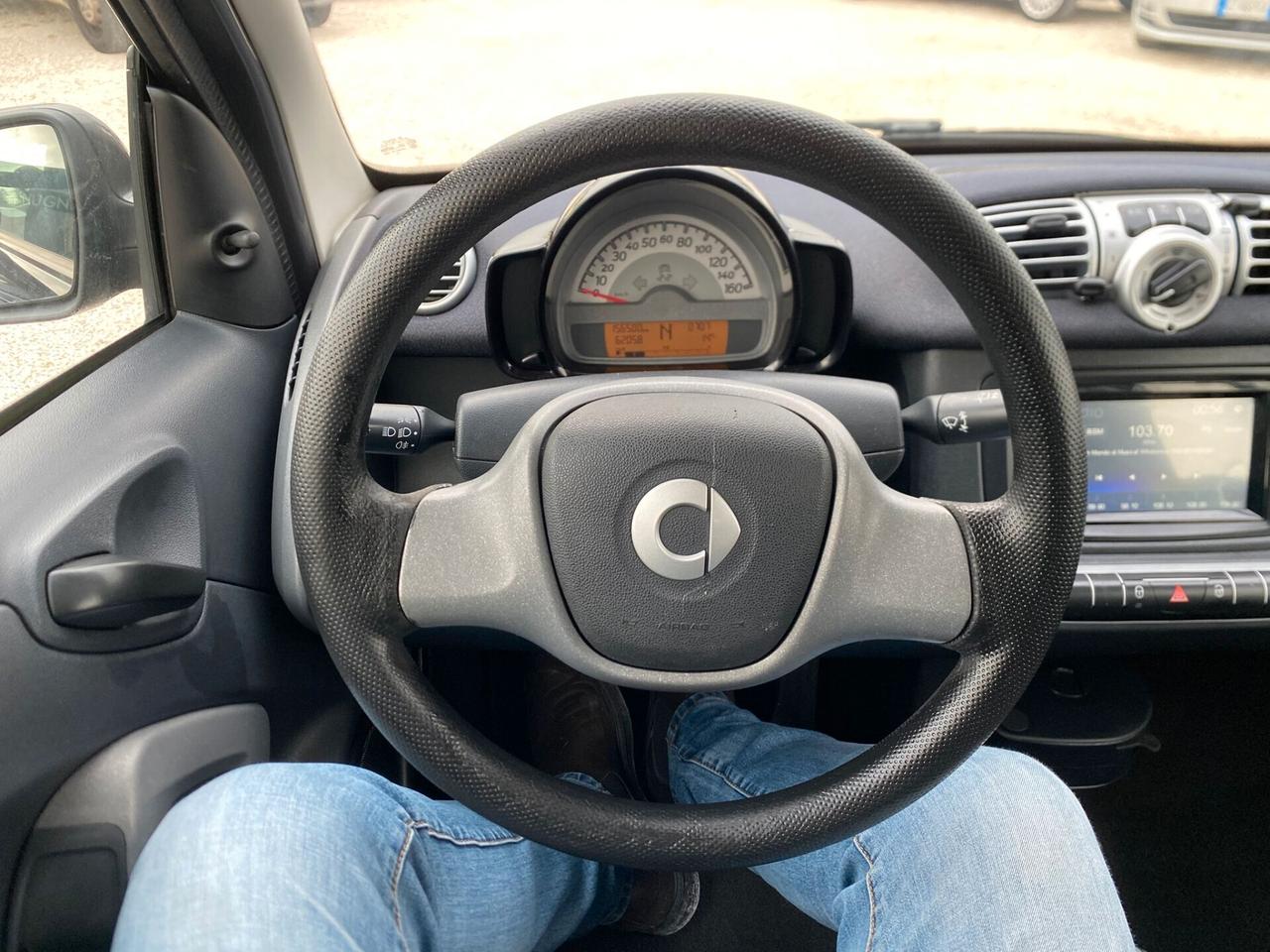 Smart ForTwo 1000 45 kW MHD coupé pure