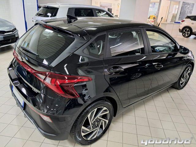 HYUNDAI i20 1.2 MPI MT Connectline MY 25 KM0