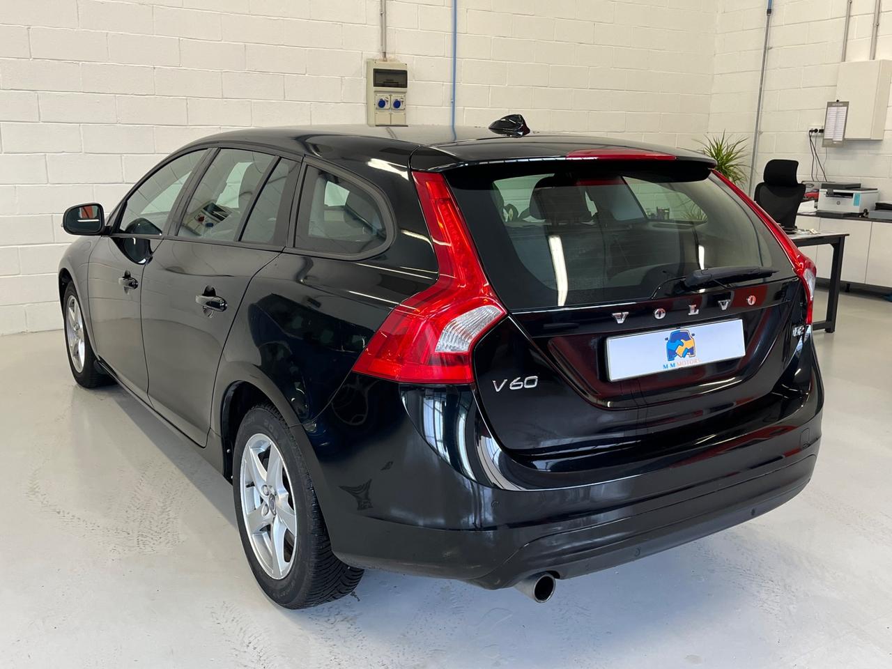 Volvo V60 D2 Geartronic Kinetic