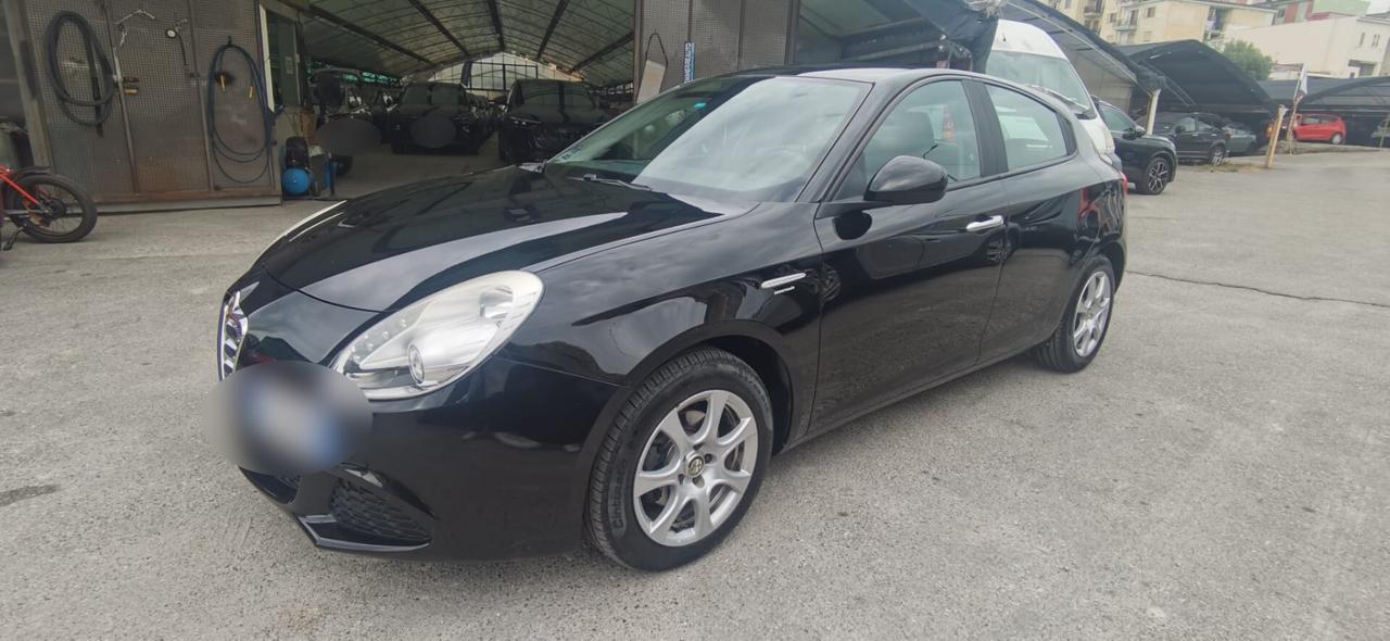 Alfa Romeo Giulietta 1.6 JTDm-2 105 CV Distinctive 2013 USATO
