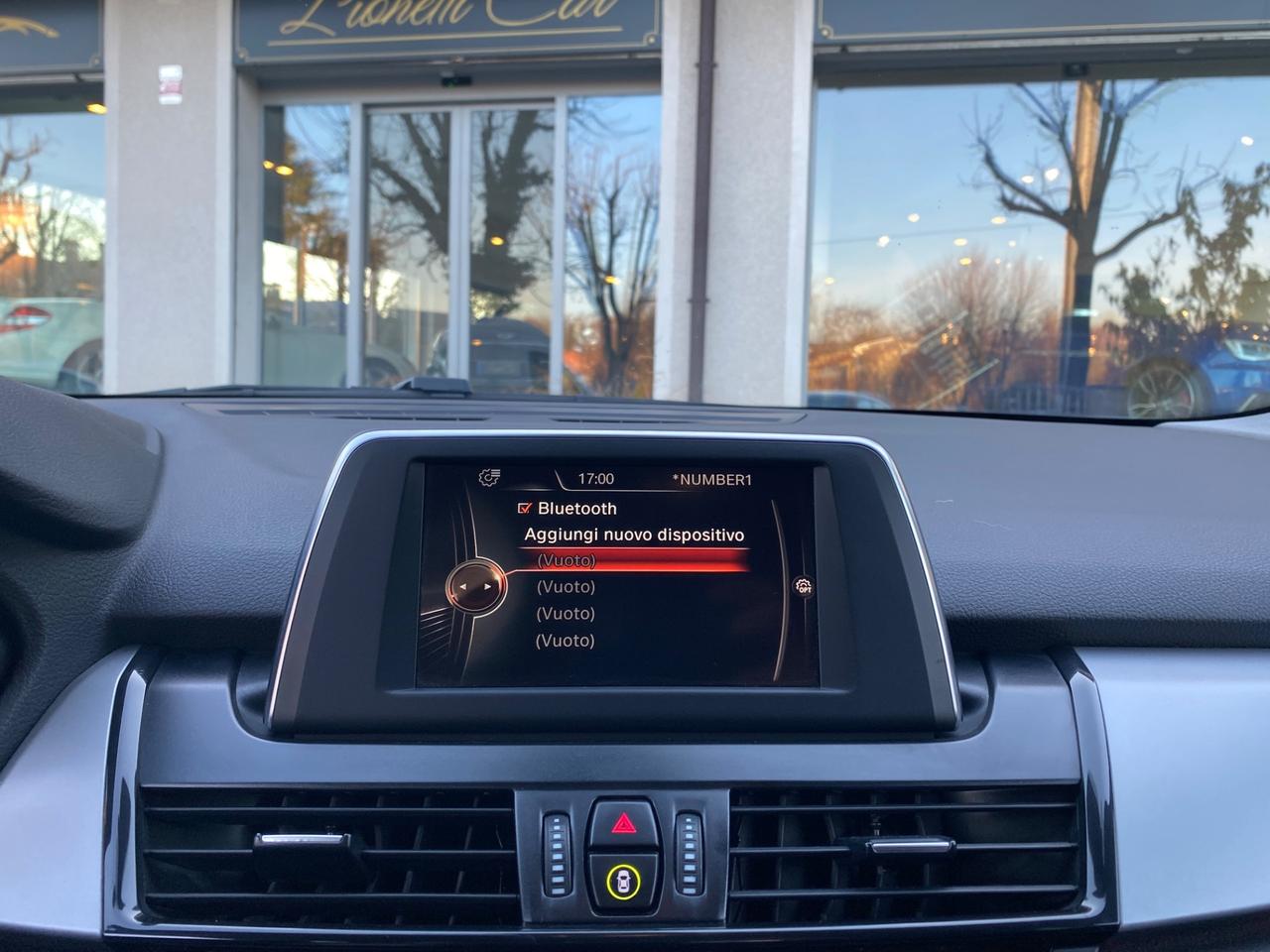 Bmw 2er Active Tourer 218d Advantage