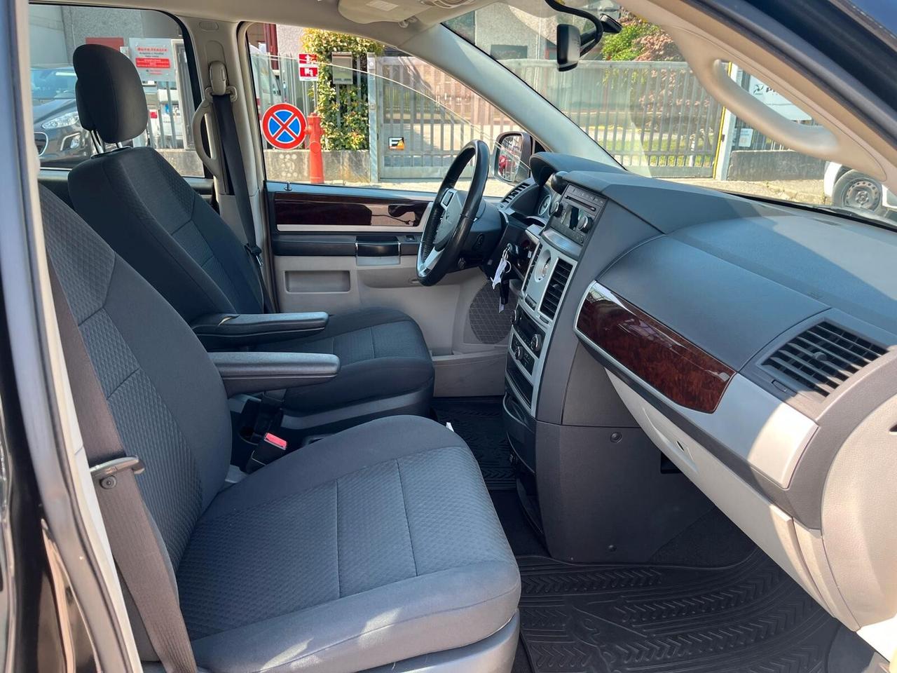 Chrysler Voyager Grand 2.8 CRD DPF