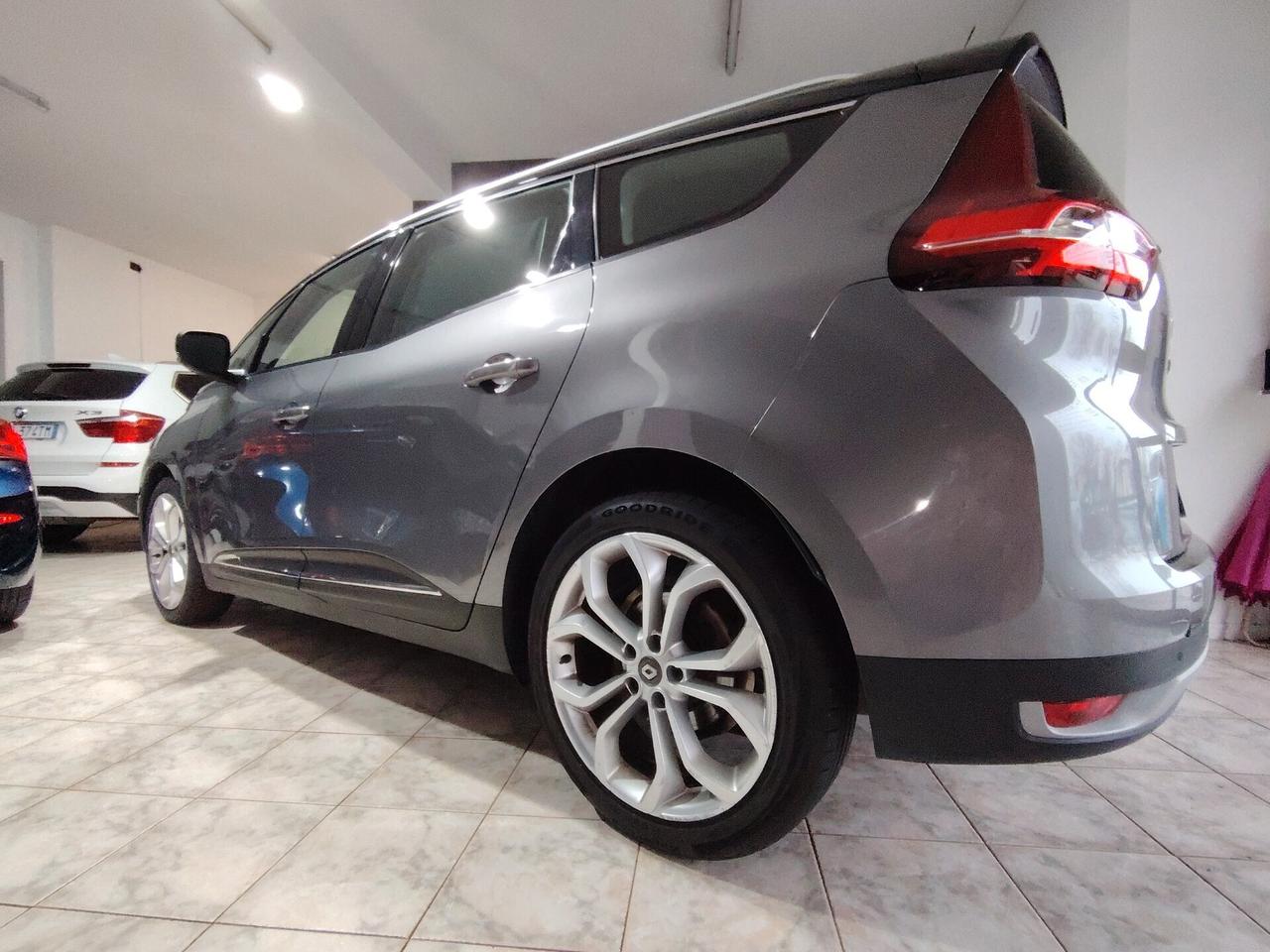 Renault Scenic Scénic dCi 130 CV Energy Initiale Paris