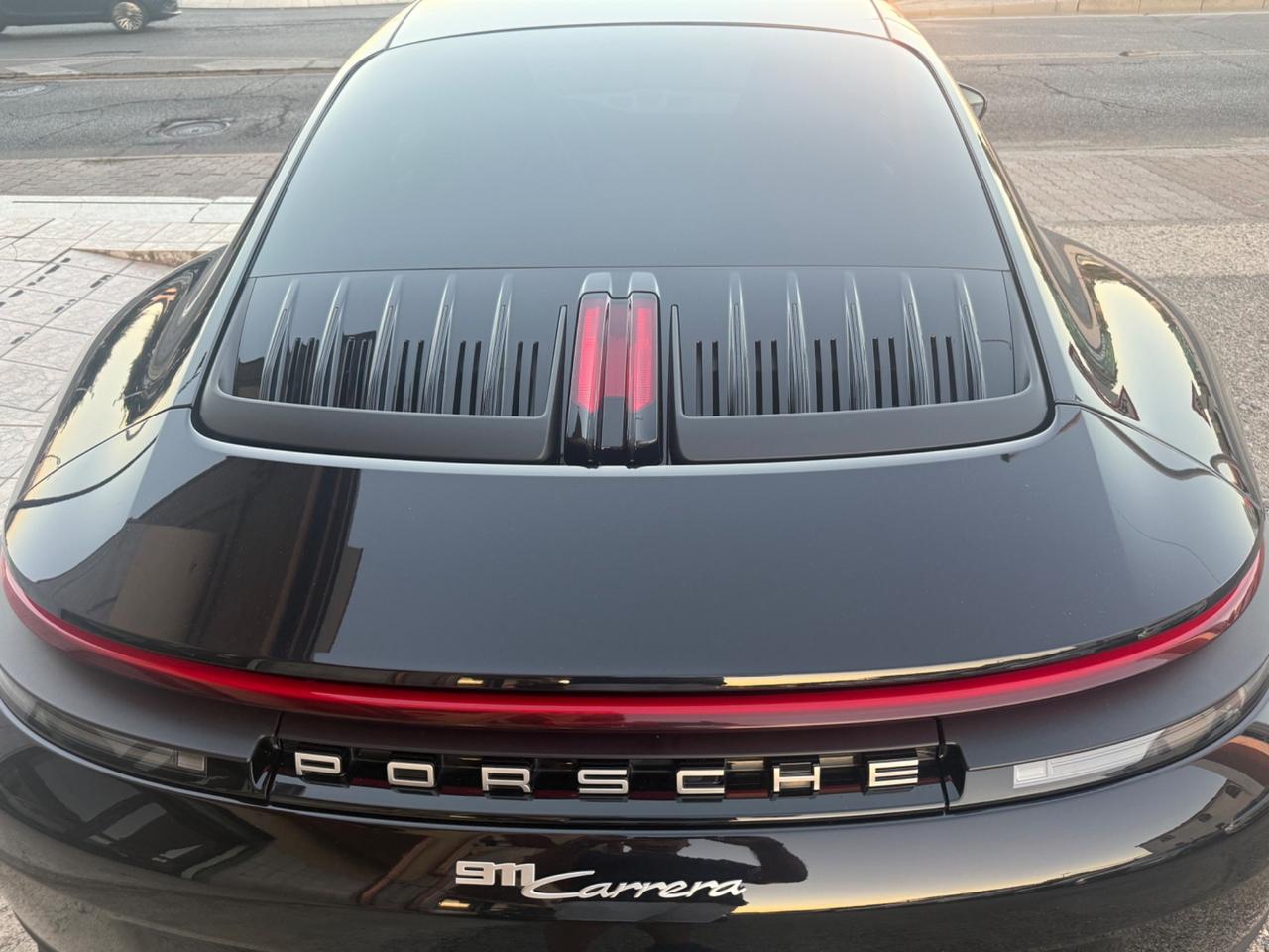 Porsche 911 Carrera