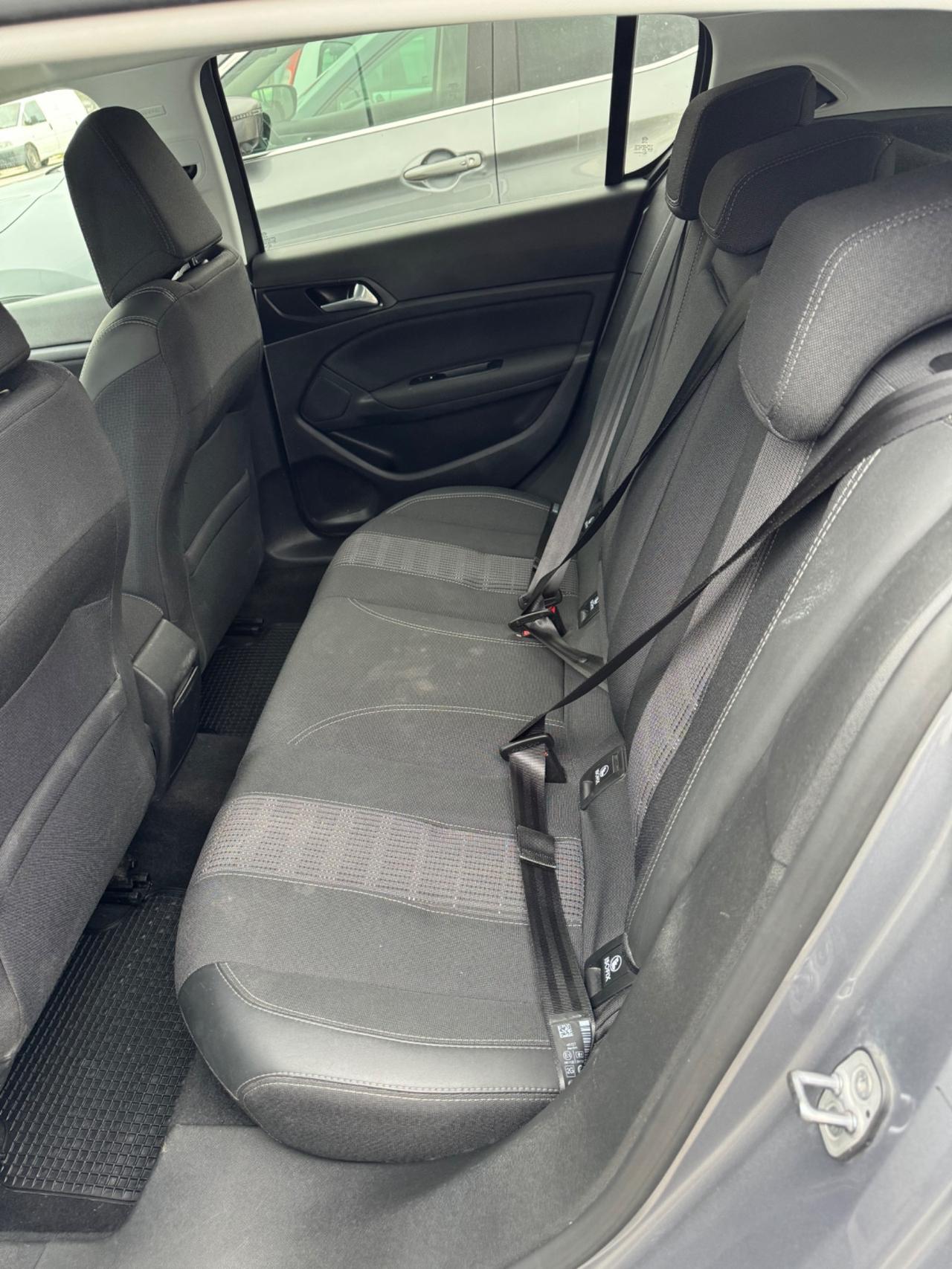 Peugeot 308 PureTech Turbo 130 S&S Allure CON Finanziamento In sede