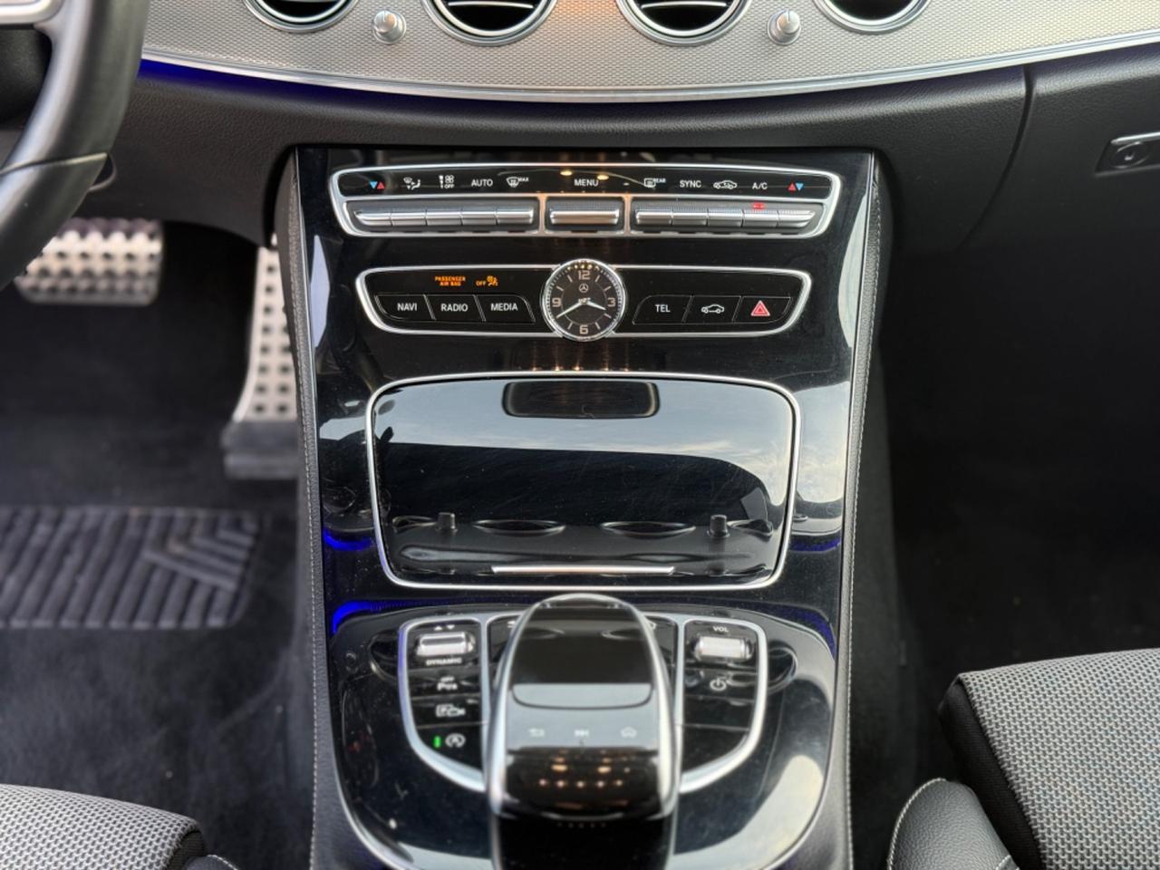 Mercedes-benz E 220 d Sport 4matic auto