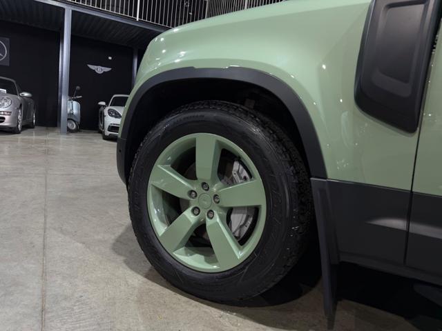 LAND ROVER Defender 75 TH LIMITED EDITION LISTINO 122000?