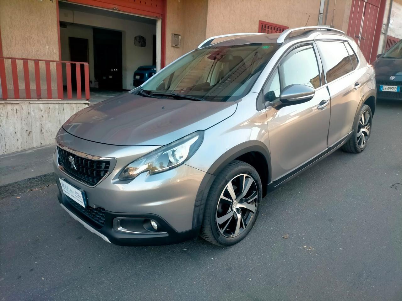 Peugeot 2008 BlueHDi 100 S&S Black Matt