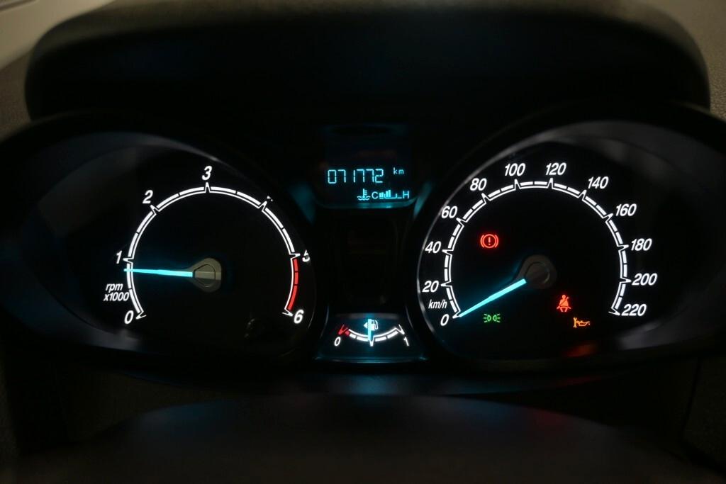 FORD TRANSIT COURIER 1.5 TDCI 75CV PORTATA 547KG TREND ( BLUETOOTH )