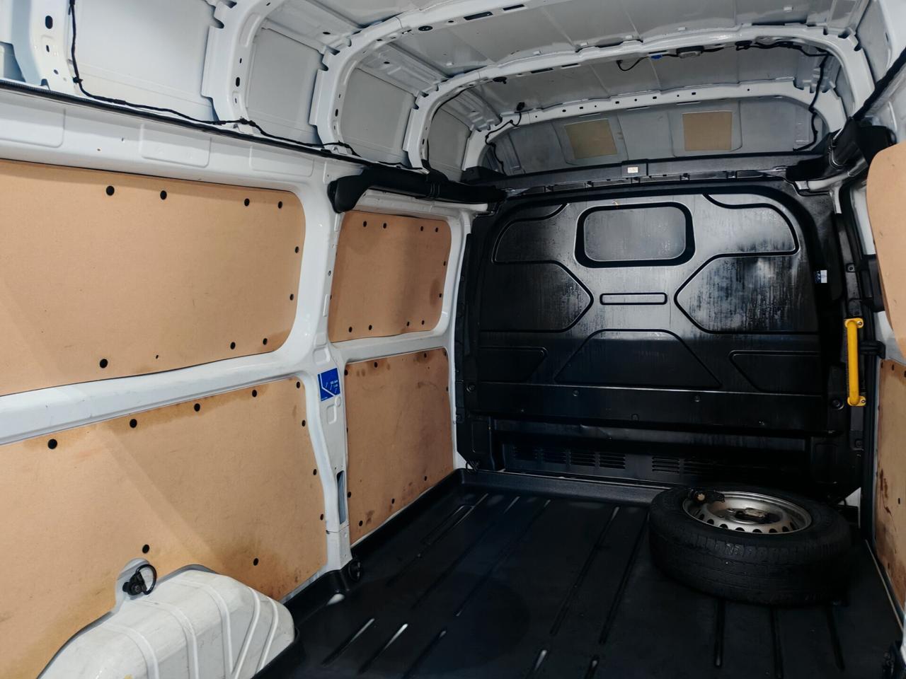 Ford Transit Custom 2.0 EcoBlue Hybrid 130 PC Titanium