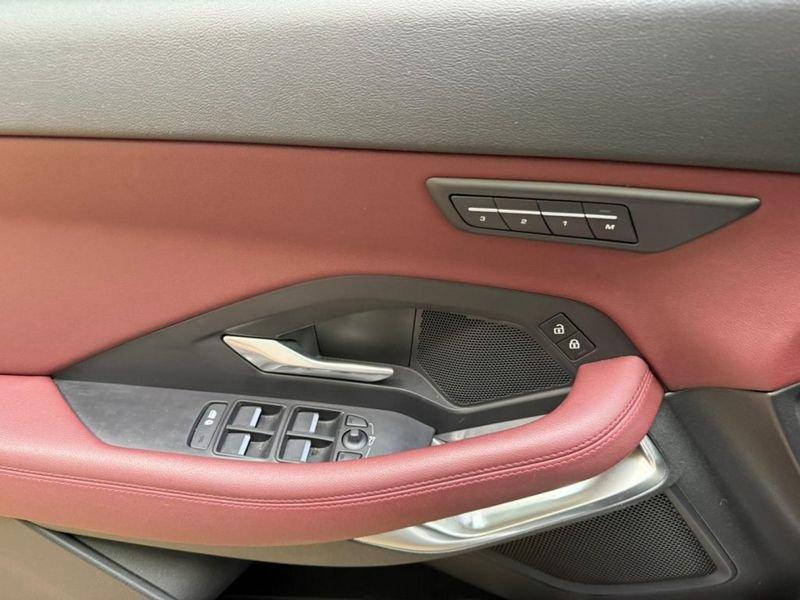 Jaguar E-Pace 2.0D I4 163 CV AWD Auto R-Dynamic S