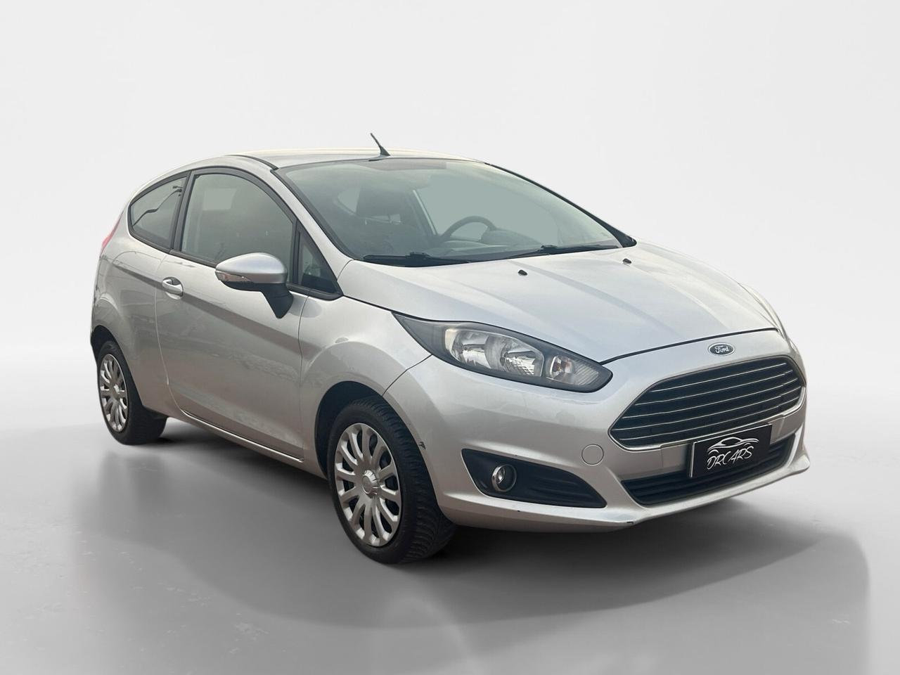 Ford Fiesta 1.5 TDCi 75CV 3 porte utilitaria neopatentati