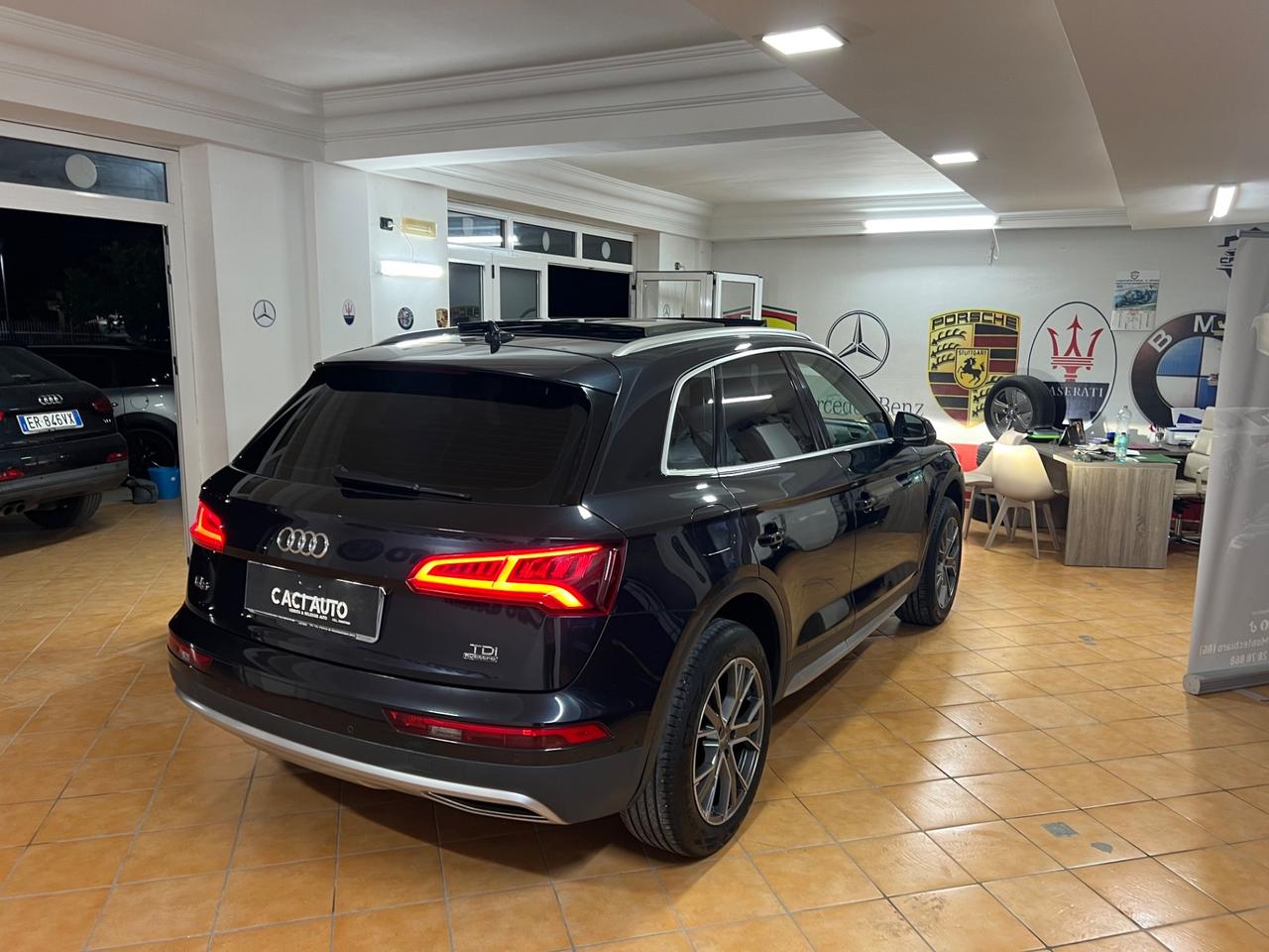 Audi Q5 2.0 TDI quattro S tronic S line plus