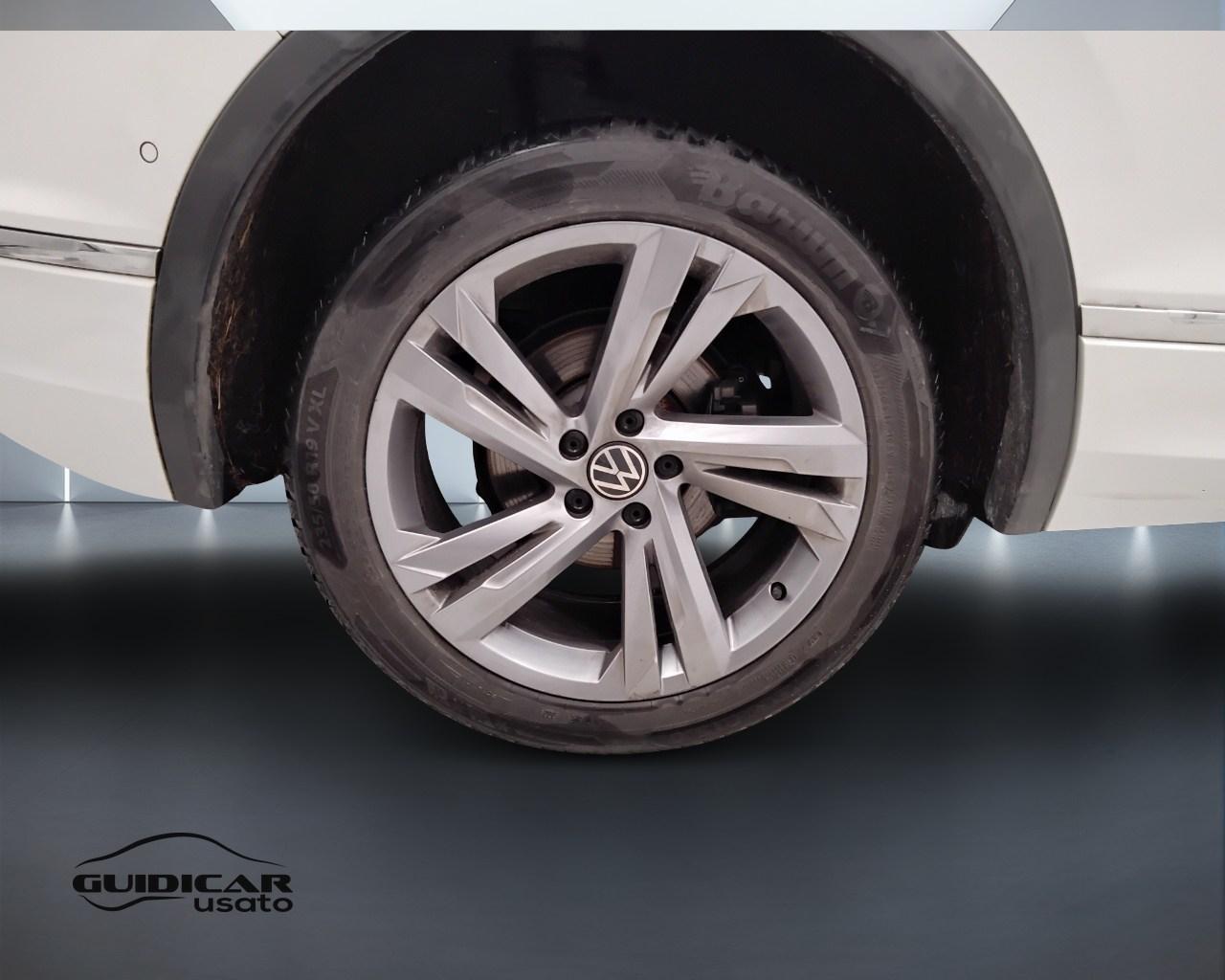 VOLKSWAGEN Tiguan II 2021 - Tiguan 2.0 tdi R-Line 4motion 150cv dsg