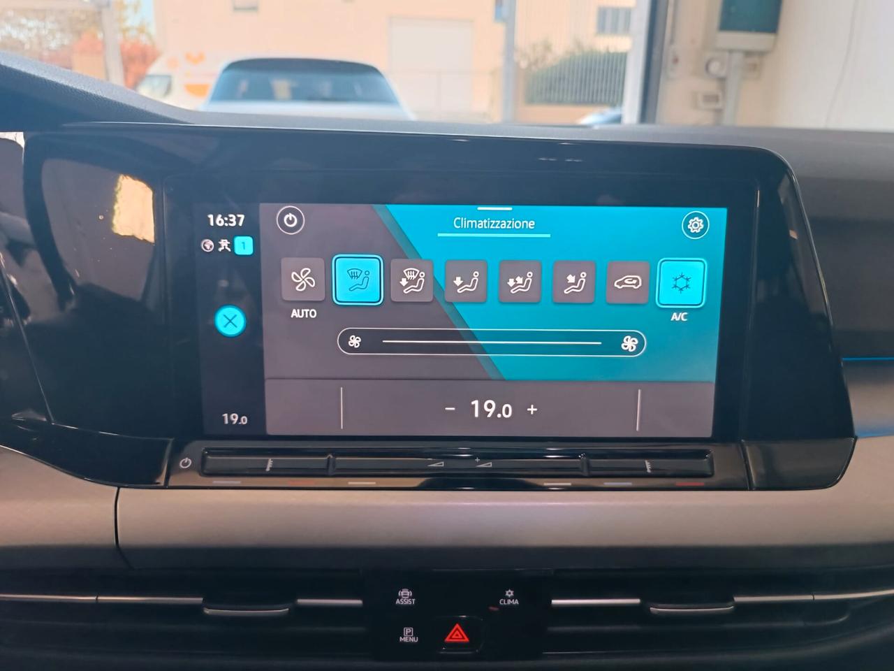 Volkswagen Golf Variant 2.0 TDI SCR DSG Style