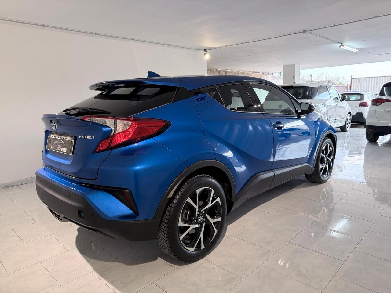 Toyota C-HR 1.8 FULL HYBRID PRONTA CONSEGNA