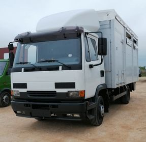 Daf trasporto animali vivi 75q