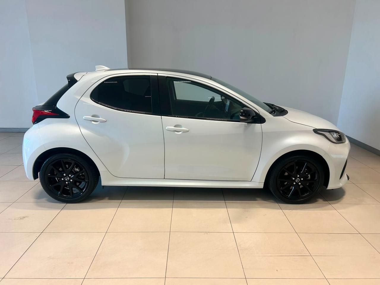 Mazda2 1.5 VVT e-CVT Full Hybrid Electric Homura Plus