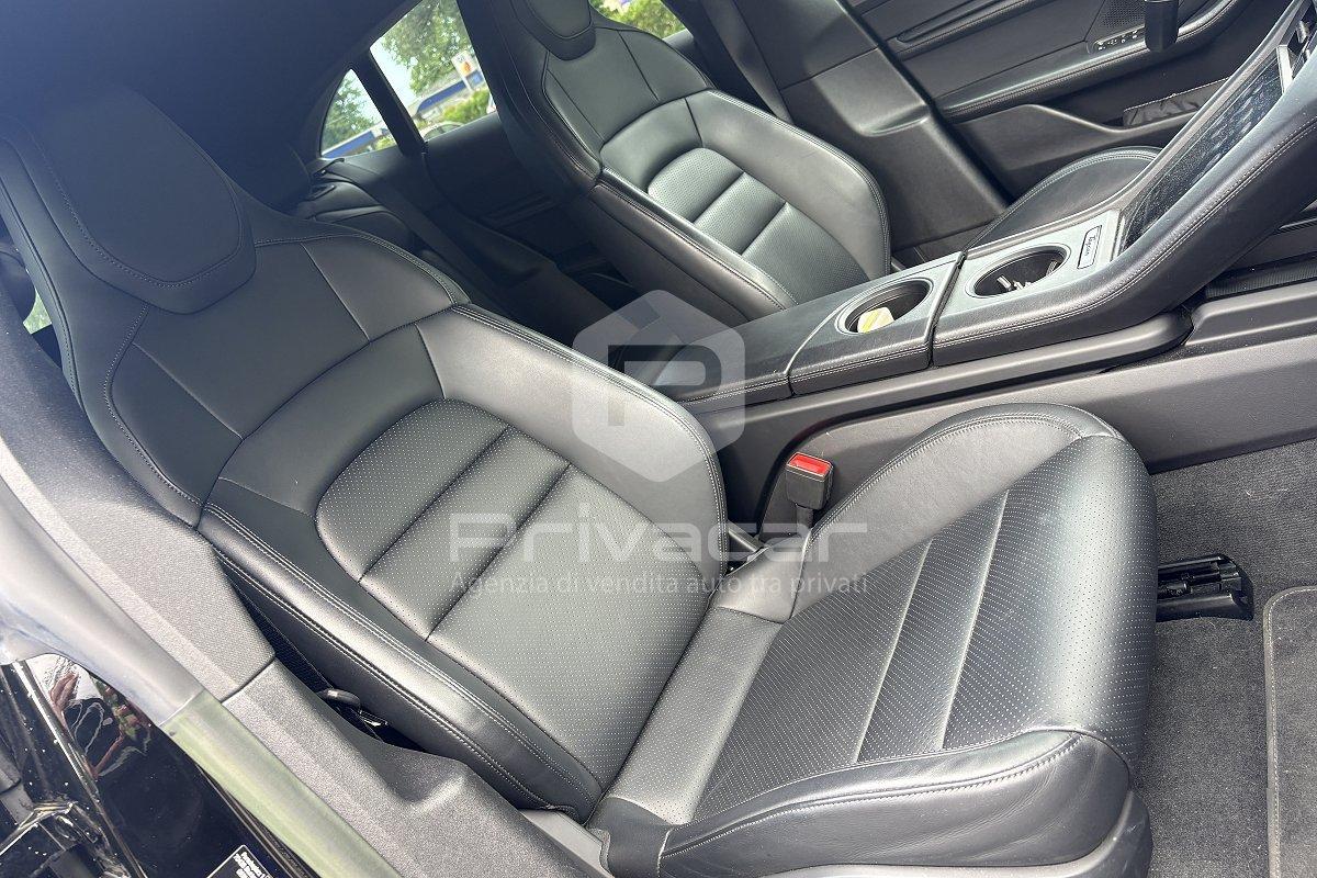 PORSCHE Taycan 4 Cross Turismo