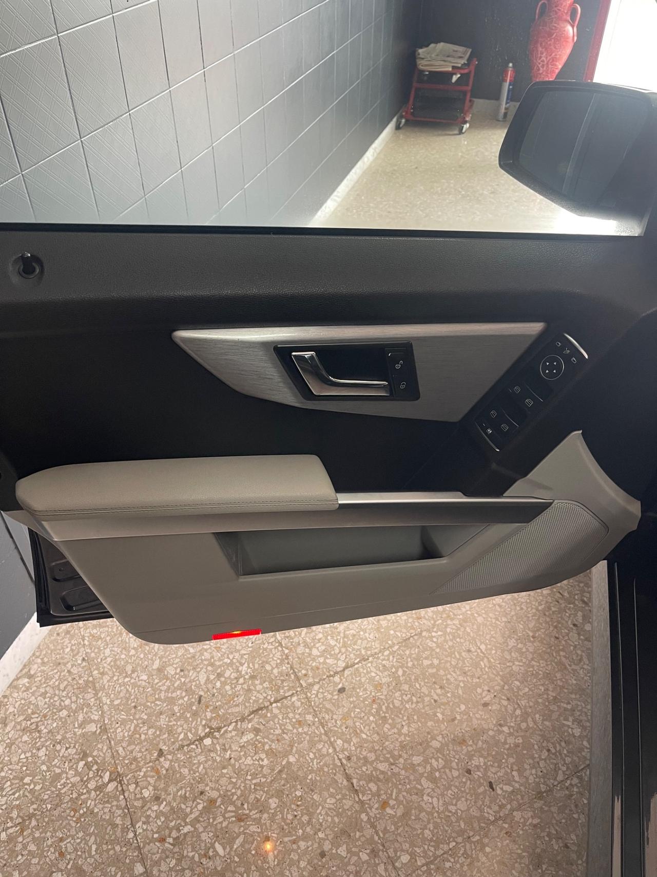 Mercedes-benz GLK 200 CDI 2WD BlueEFFICIENCY Sport