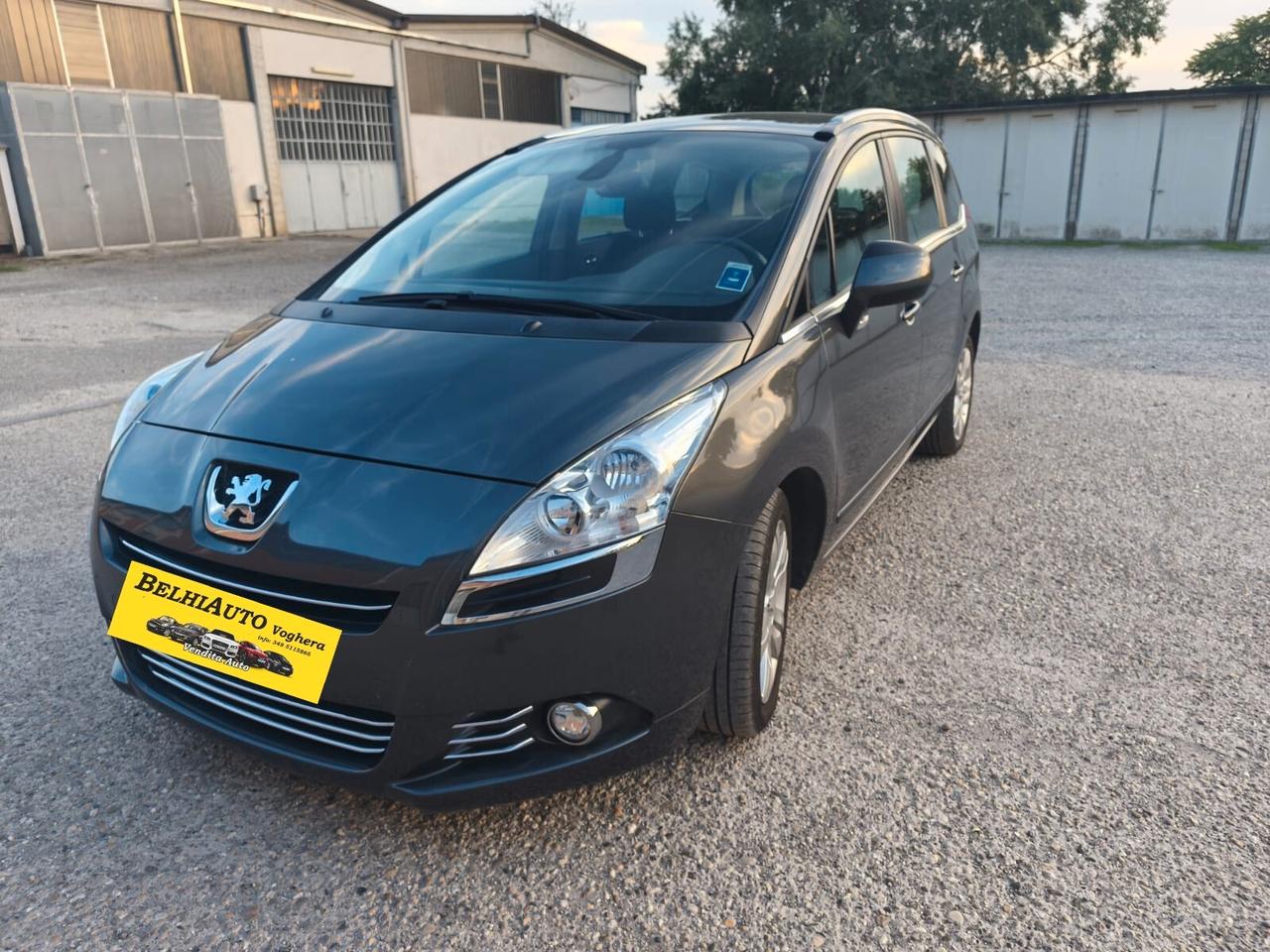 Peugeot 5008 2013---2.0 Diesel
