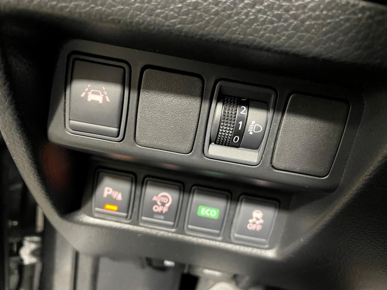 Nissan Qashqai 1.6 dCi 2WD N-Connecta 73.000 km originali