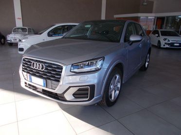 AUDI - Q2 - 30 TDI S tronic Admired
