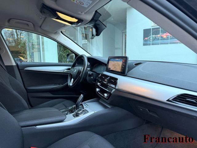 BMW 520 d 48V Touring Business