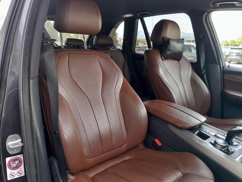 BMW X5 xDrive 40d 7 POSTI
