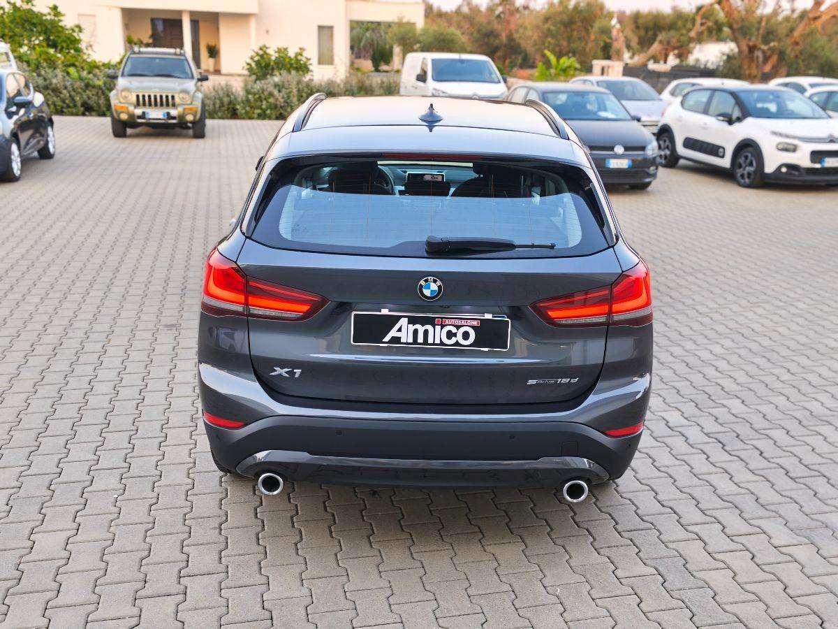 BMW X1 sDrive18d Advanced 2022