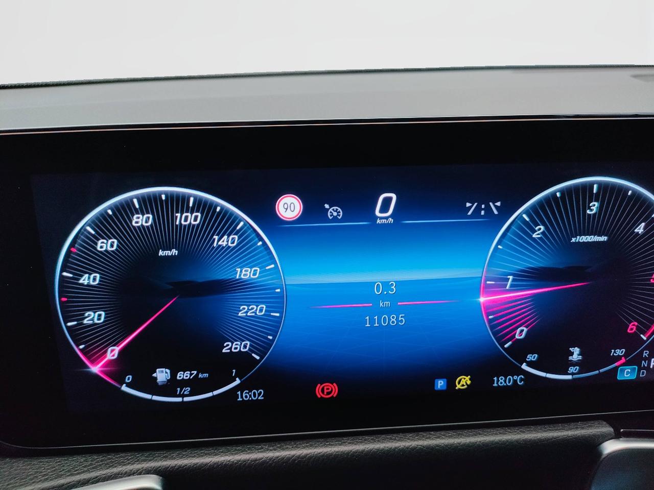 Mercedes-Benz GLB - X247 2023 - GLB 180 d Progressive Advanced auto