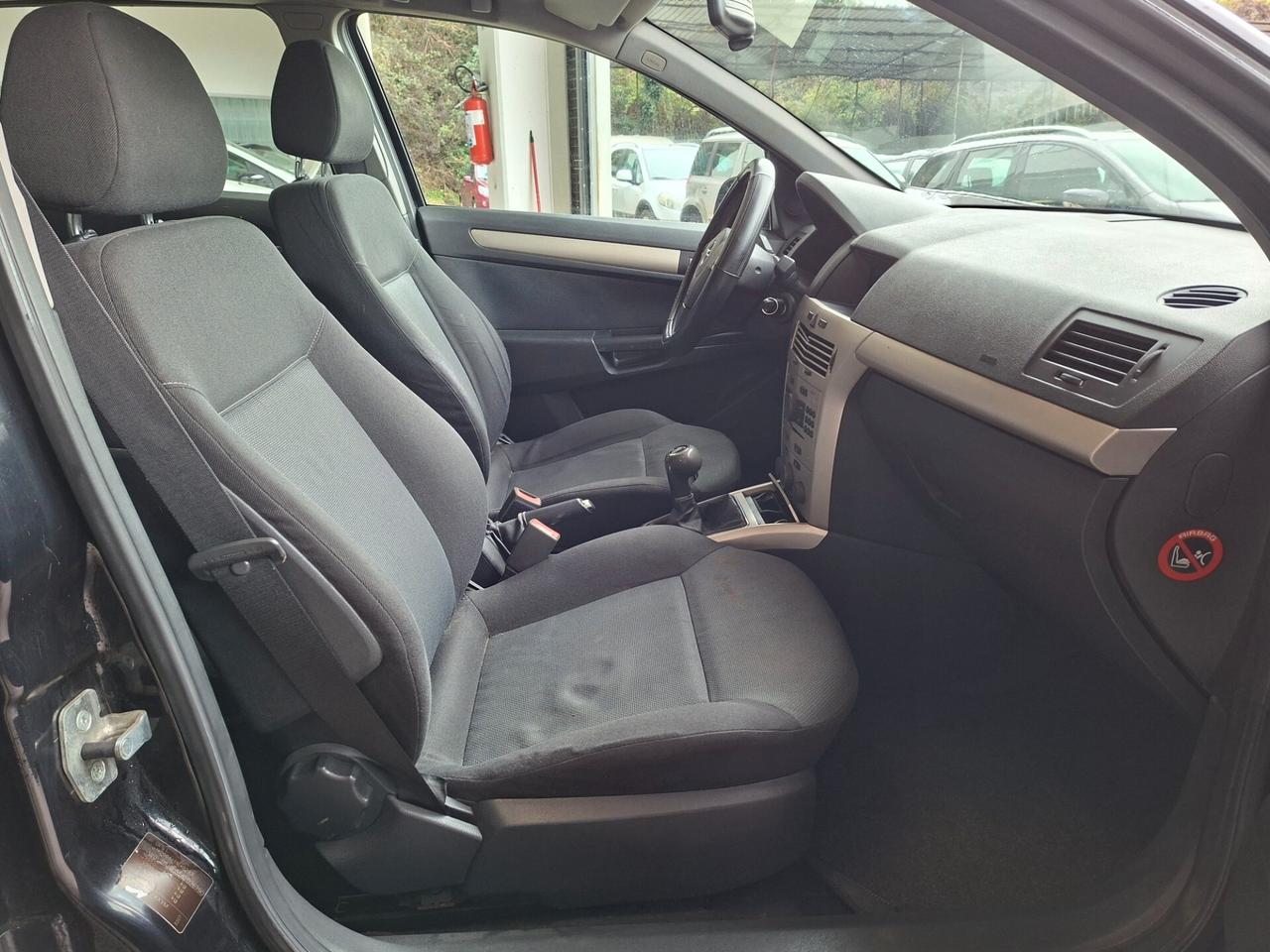 Opel Astra 1.7 CDTI 101CV Station Wagon Club