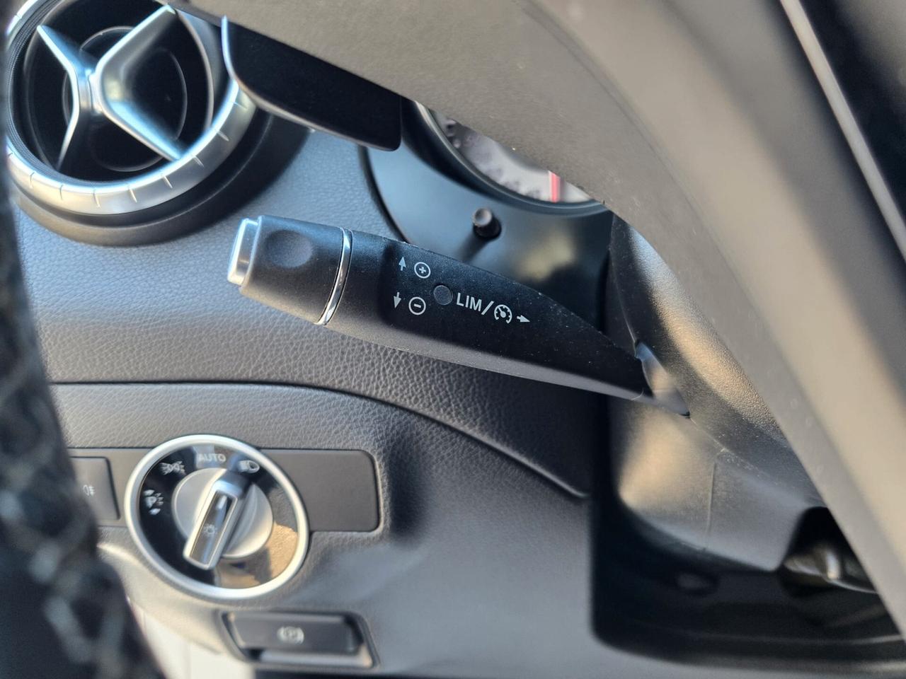 Mercedes-benz CLA 180 d Sport