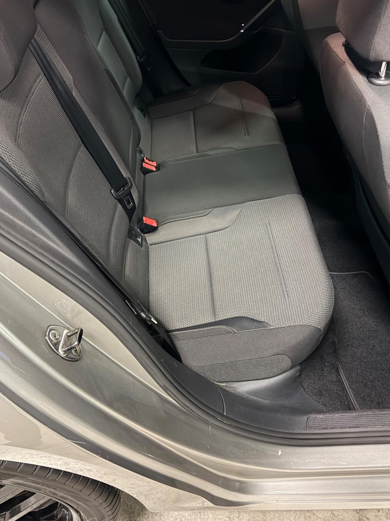 Volkswagen Golf Plus 1.6 TDI DPF Comfortline