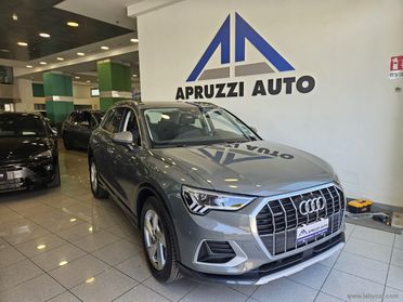 AUDI Q3 40 TDI quattro S tr. Business Adv.