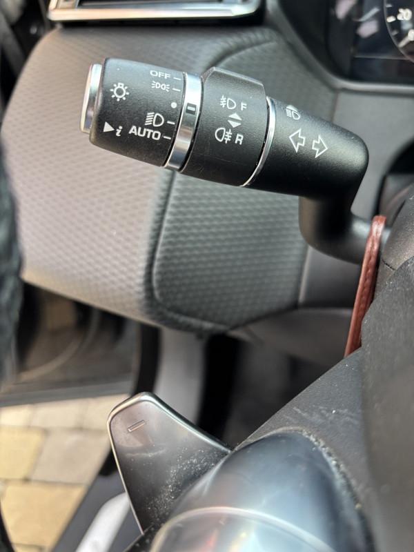 Land Rover Range Rover Velar 2.0d i4 R-Dynamic 240cv auto FULL LED-TETTO-NAVI-21"