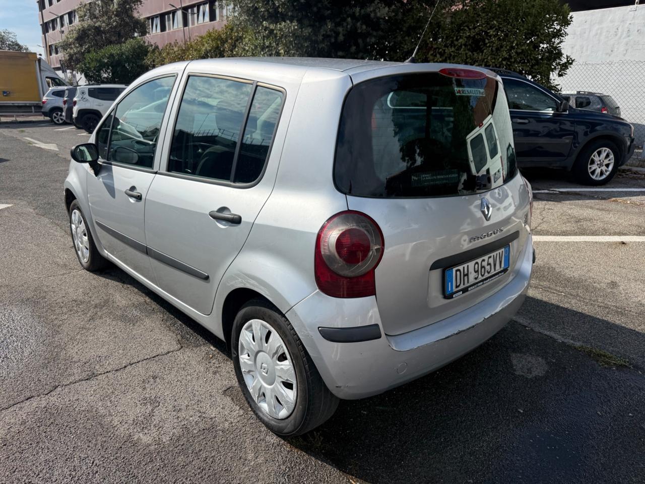 Renault Modus 1.5 dCi 85CV Dynamique