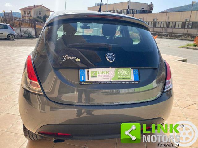 LANCIA Ypsilon 1.2 69 CV 5 porte Platinum