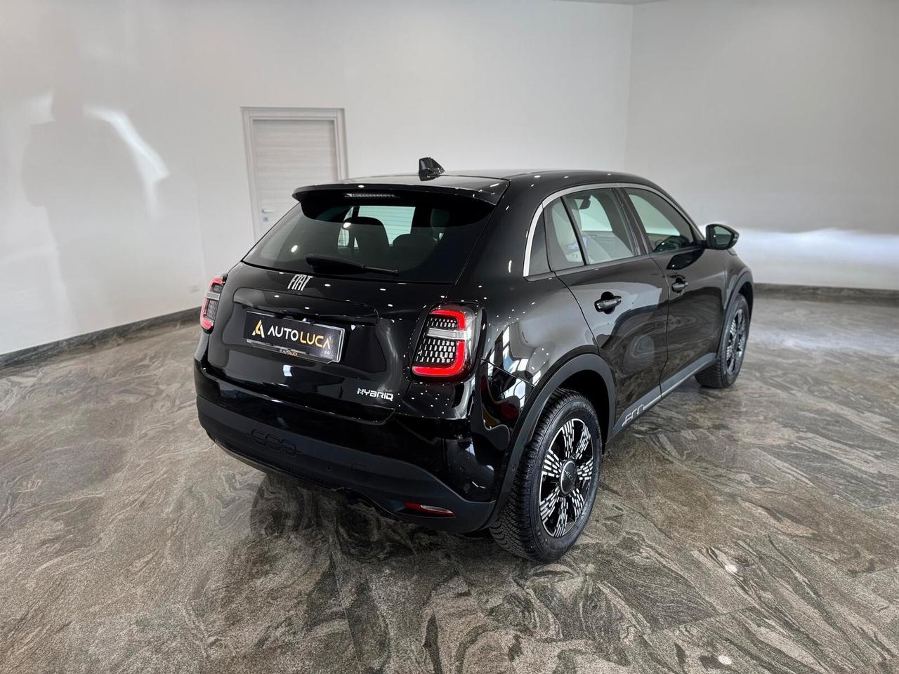 Fiat 600 Hybrid 100 CV DCT MHEV