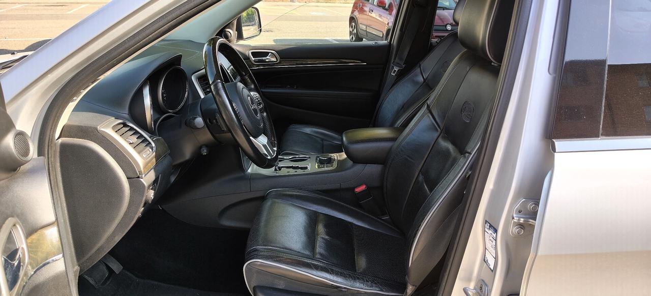Jeep Grand Cherokee 3.0 CRD Overland + Gancio