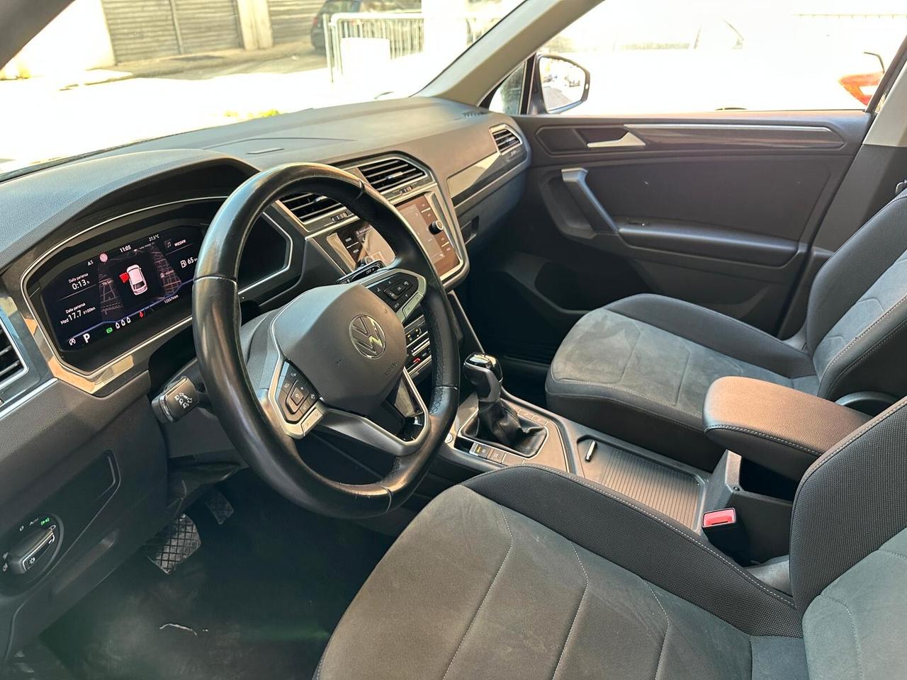 Volkswagen Tiguan 2.0 TDI 150CV DSG Elegance