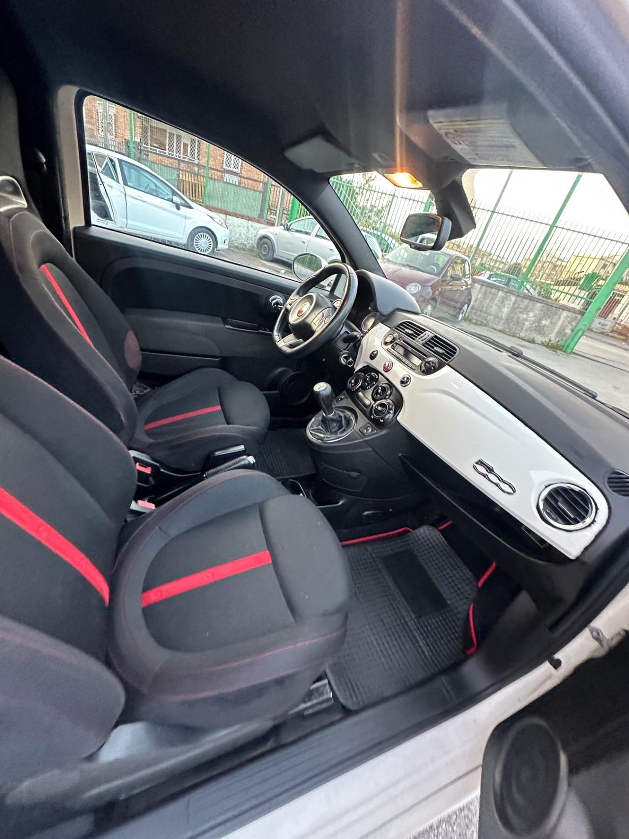 Abarth 500 C 1.4 Turbo T-Jet Custom