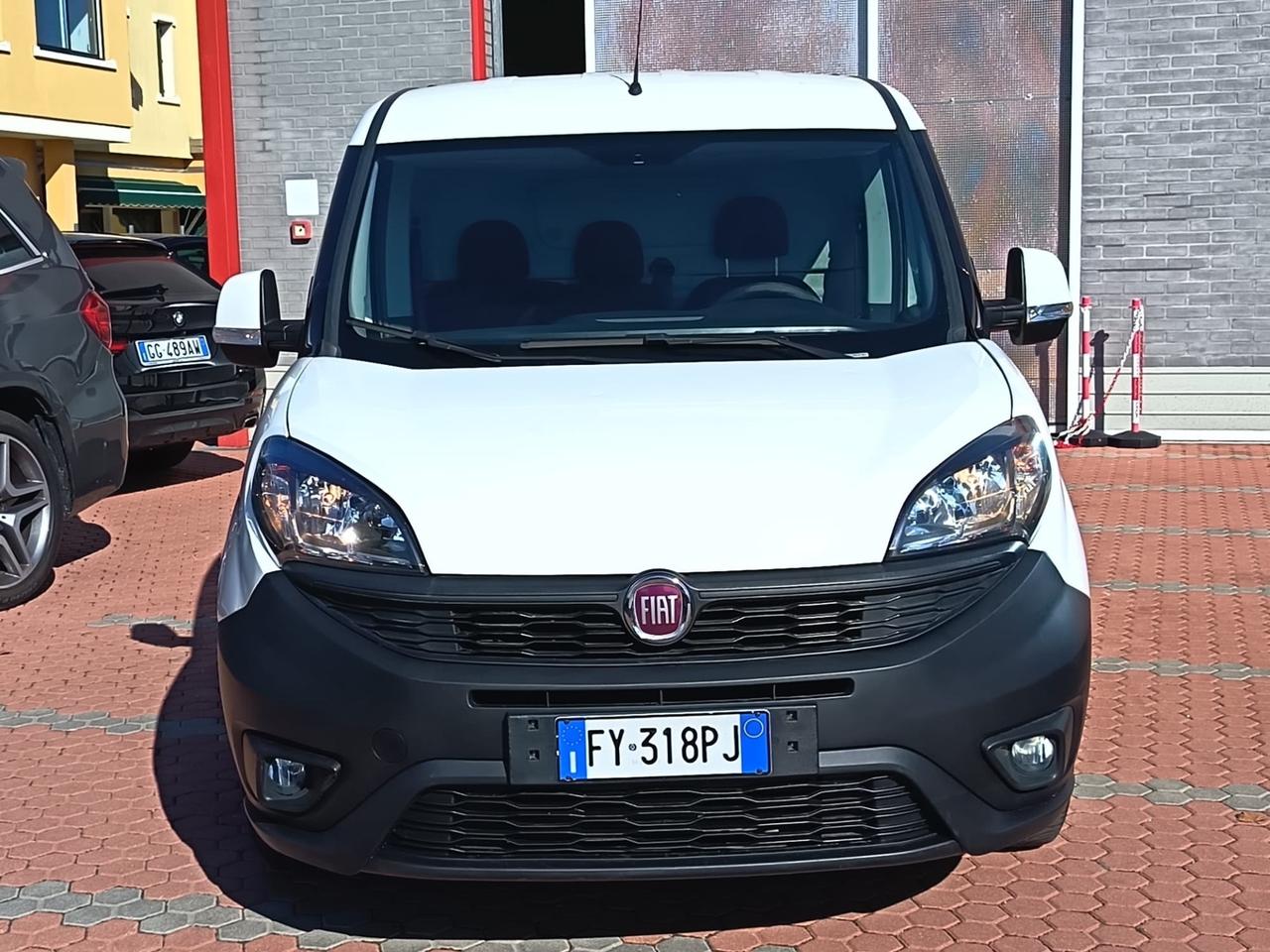 Fiat Doblo 1.6 - 3 posti