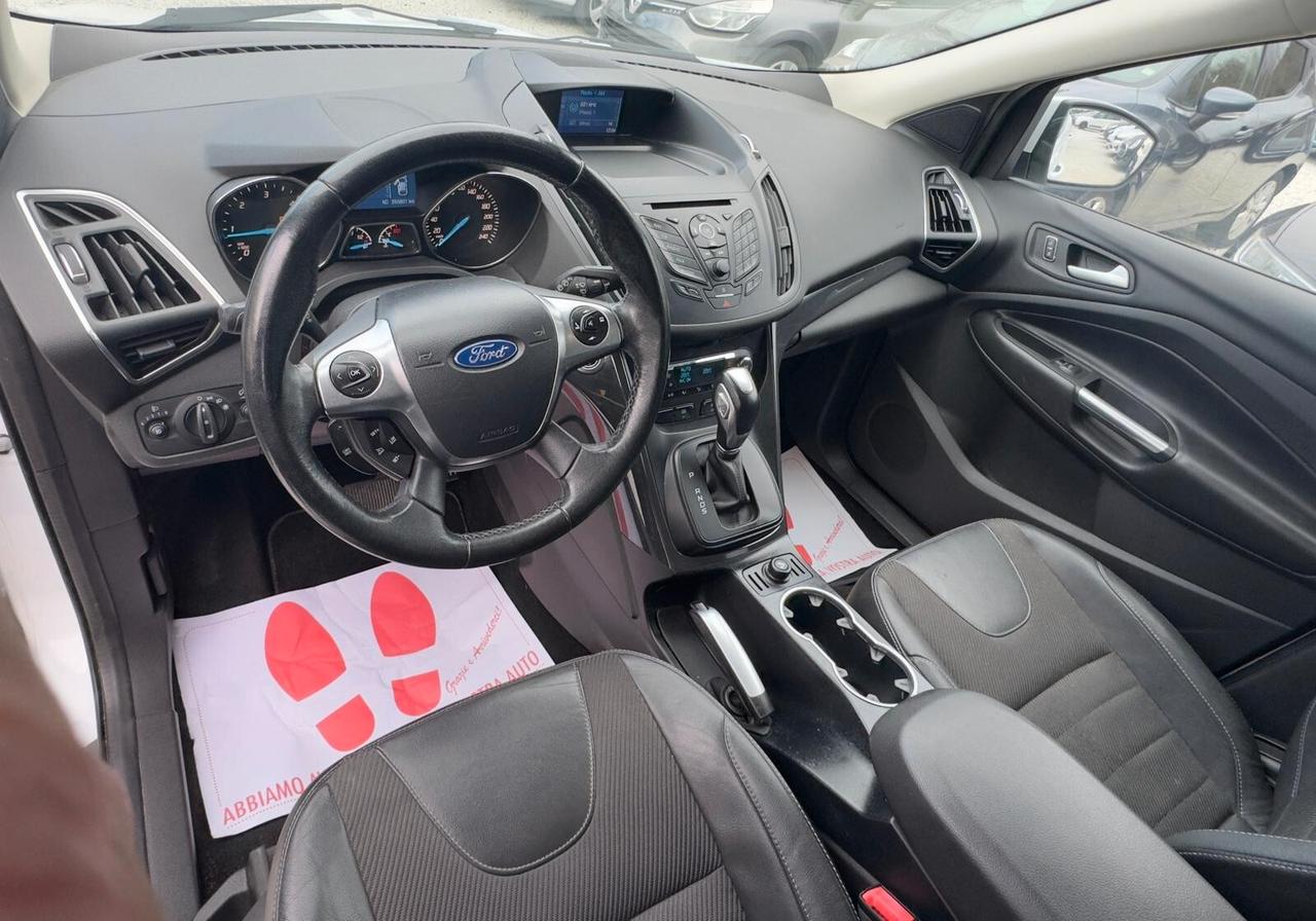 Ford Kuga 2.0 TDCI 150 CV S&S 4WD Powershift Titanium