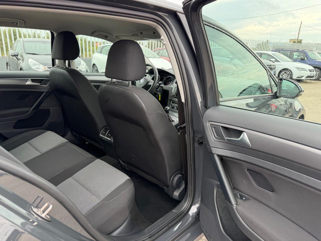 VOLKSWAGEN GOLF 1.6 TDI 90 CV 5P MANUAL FULL MY16