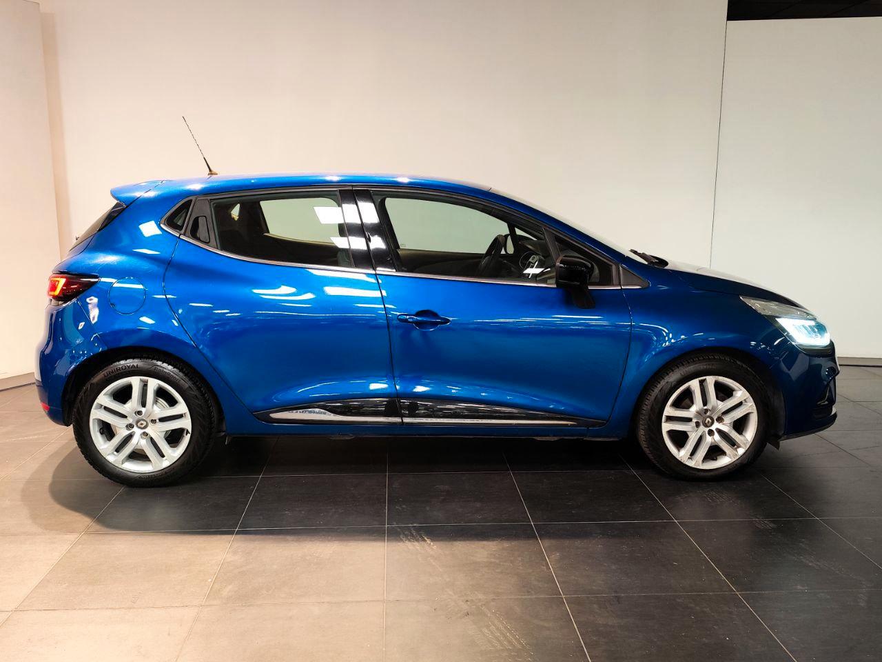 RENAULT Clio IV 2017 - Clio 1.5 dci Moschino Zen 75cv