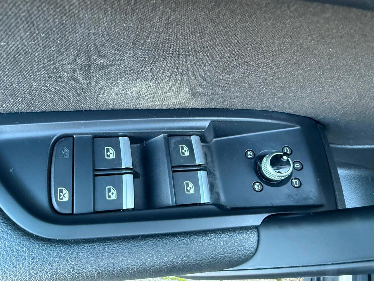 Audi Q5 2.0 TDI quattro S tronic Business